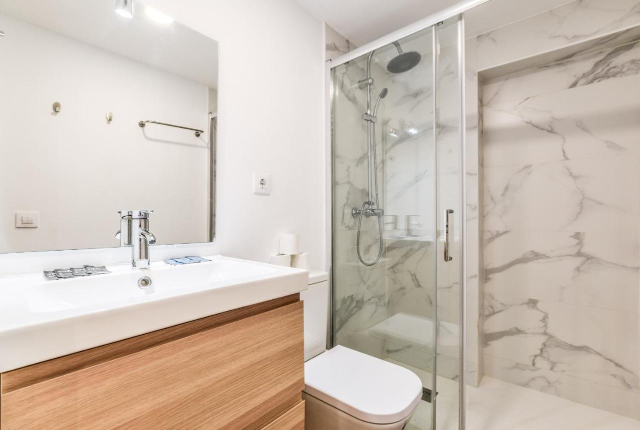 Apartamento Acogedor En El Barrio De Las Letras Apartment Madrid Ngoại thất bức ảnh